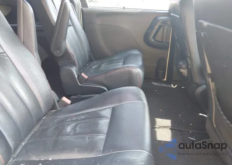 2018 Dodge Grand Caravan Gt z USA, uszkodzony, nr VIN 2C4RDGEG6JR146856